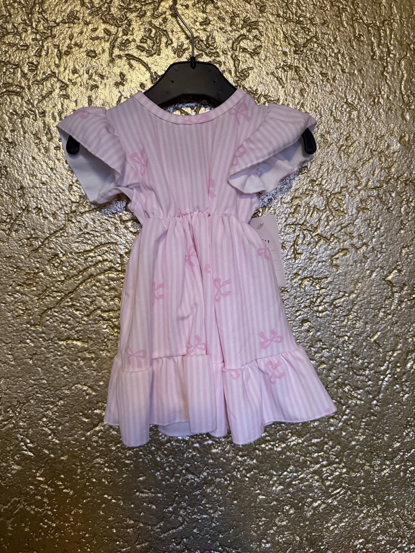 Bow dress