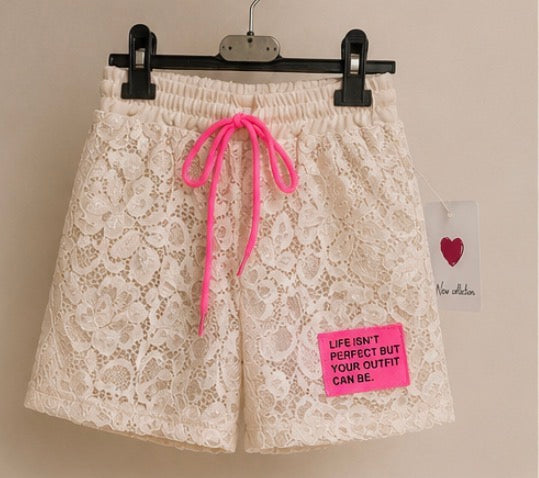 Trendy lace set beige