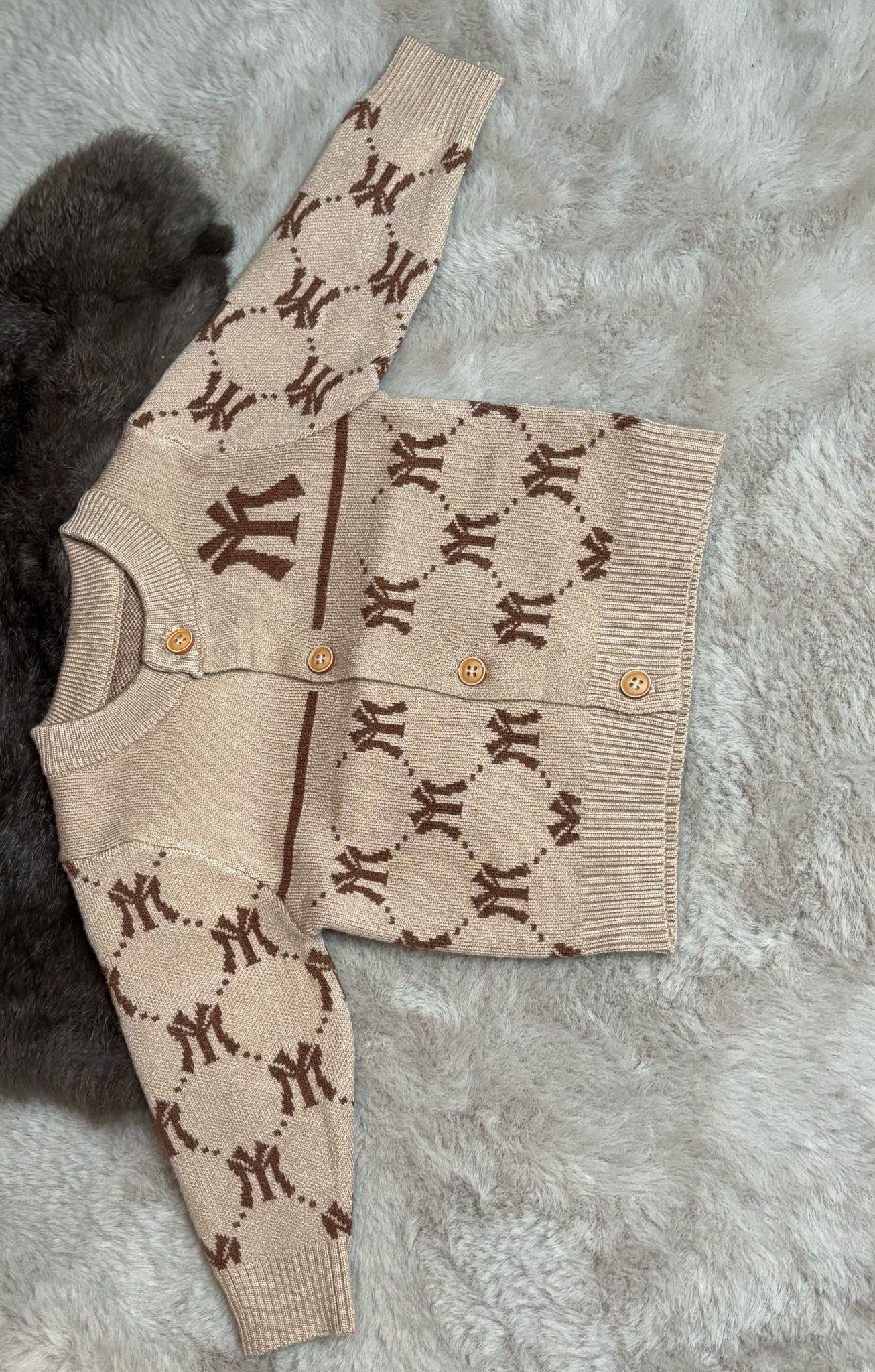 NY knitted blouse brown
