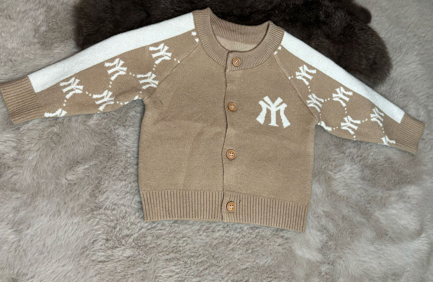 NY knitted blouse brown white
