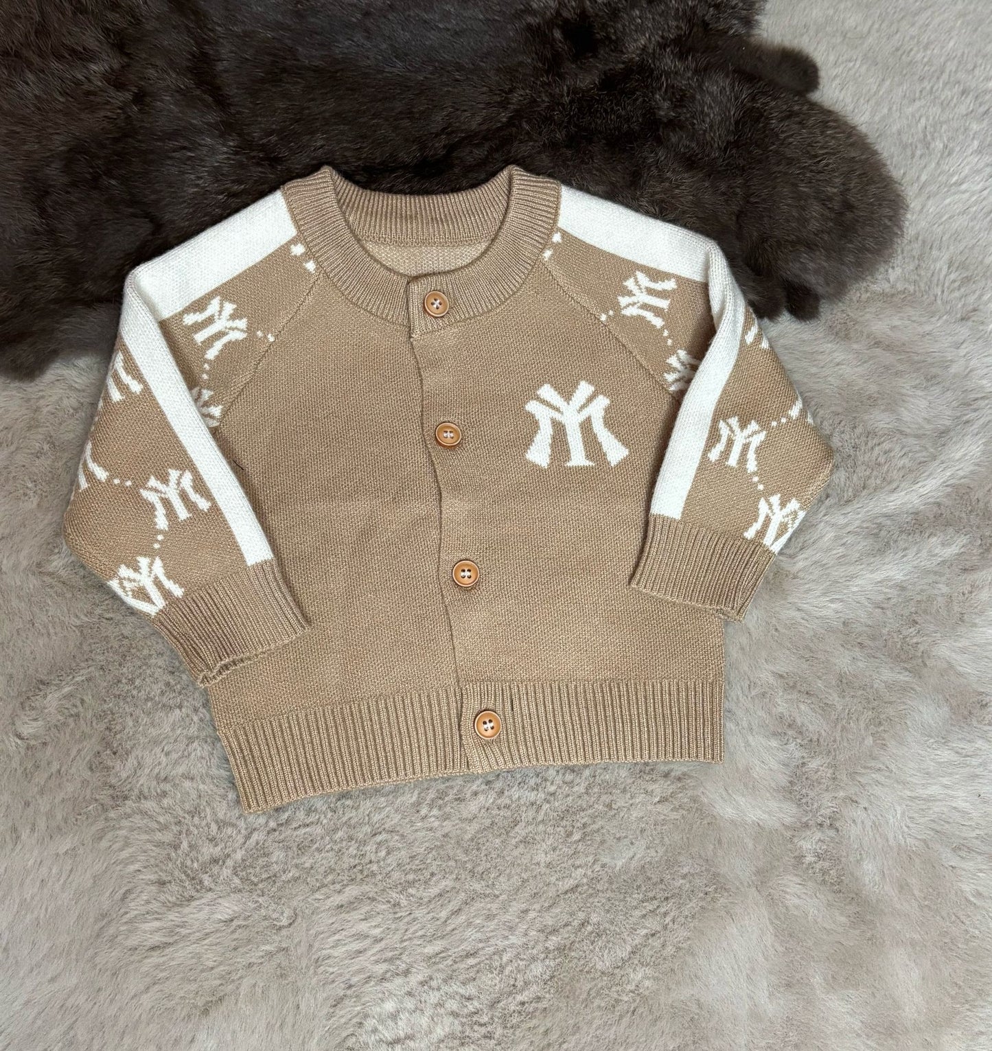 NY knitted blouse brown white
