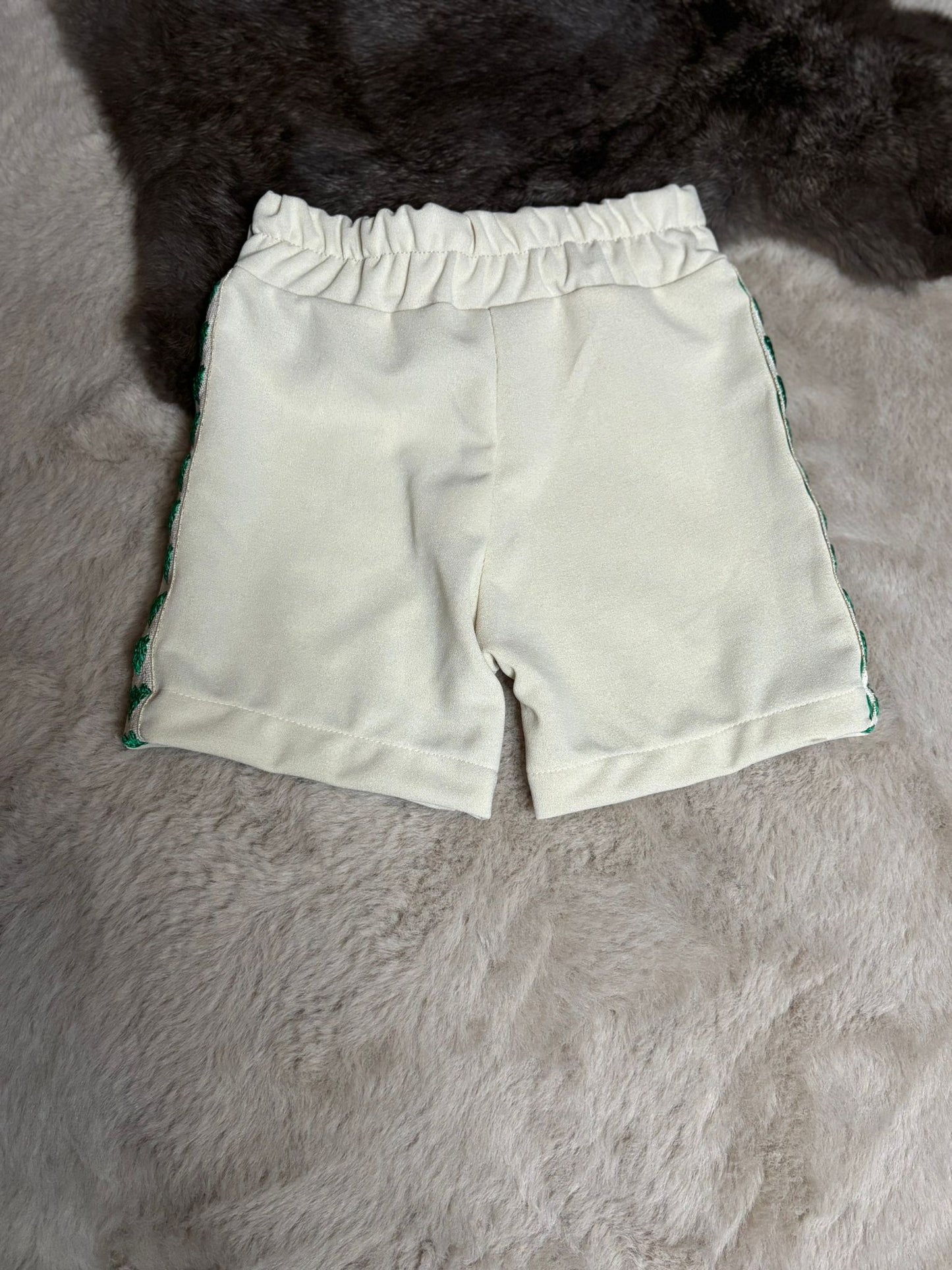 Heart short beige