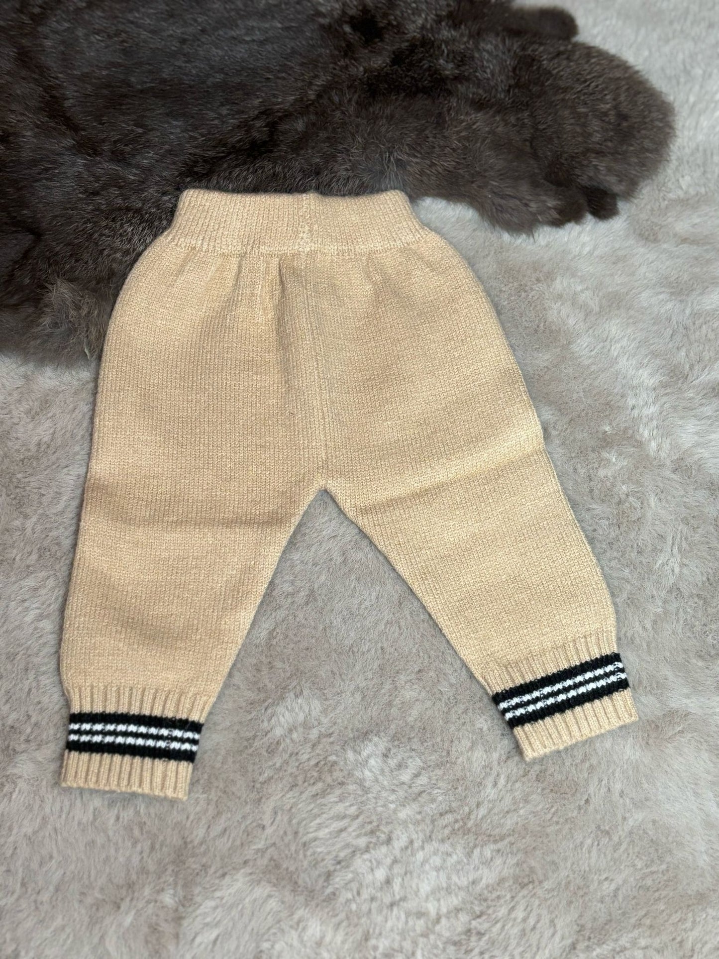 knitted pants beige