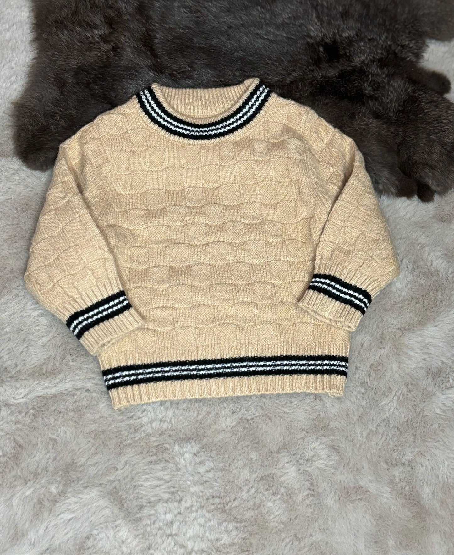 knitted sweater beige