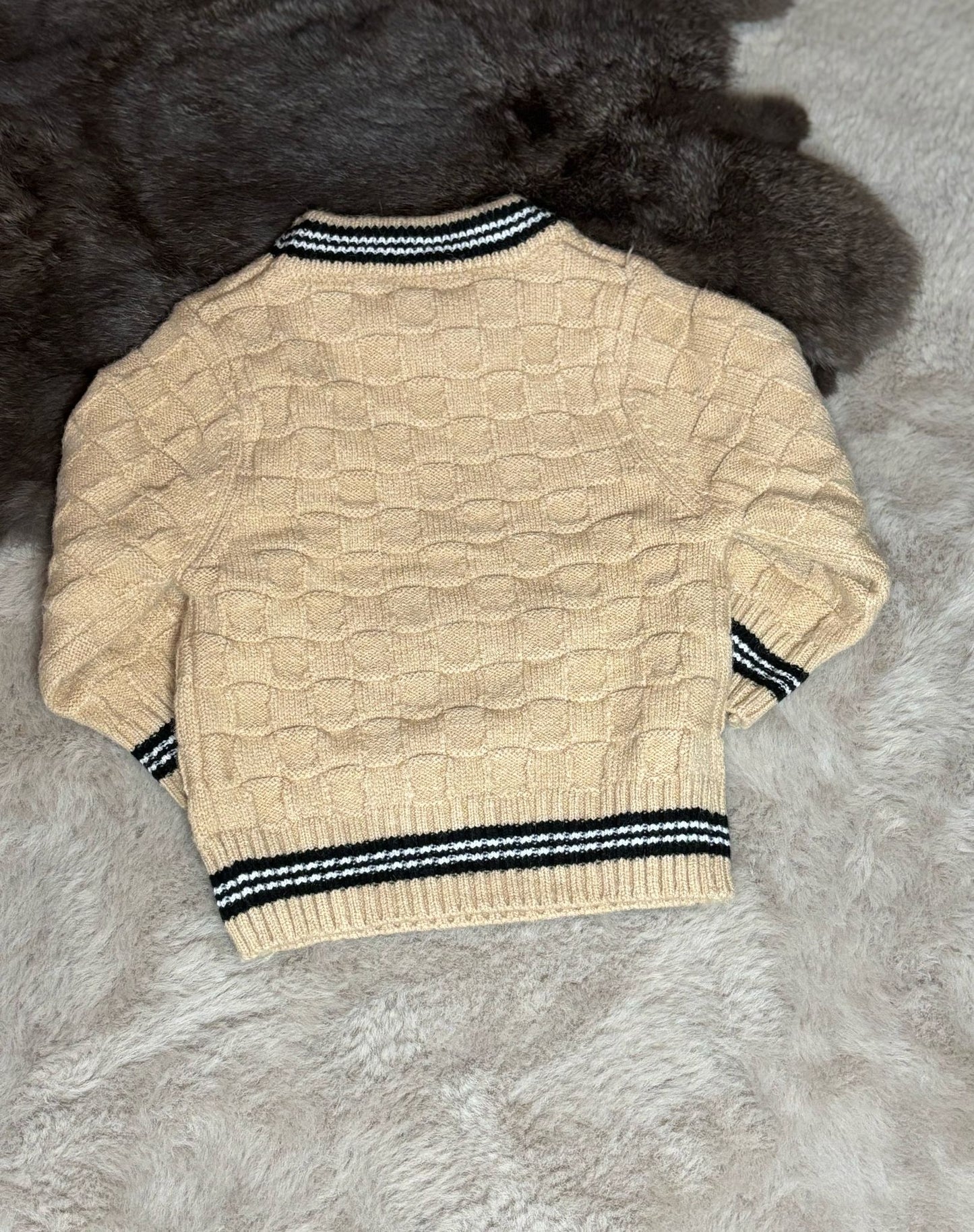 knitted sweater beige