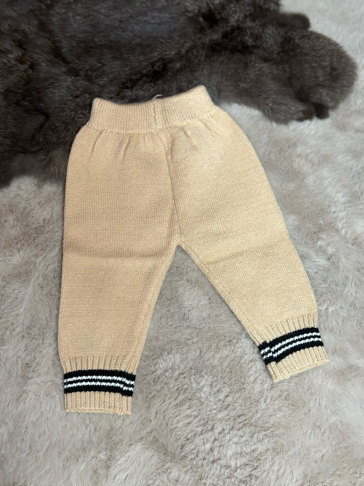 knitted pants beige