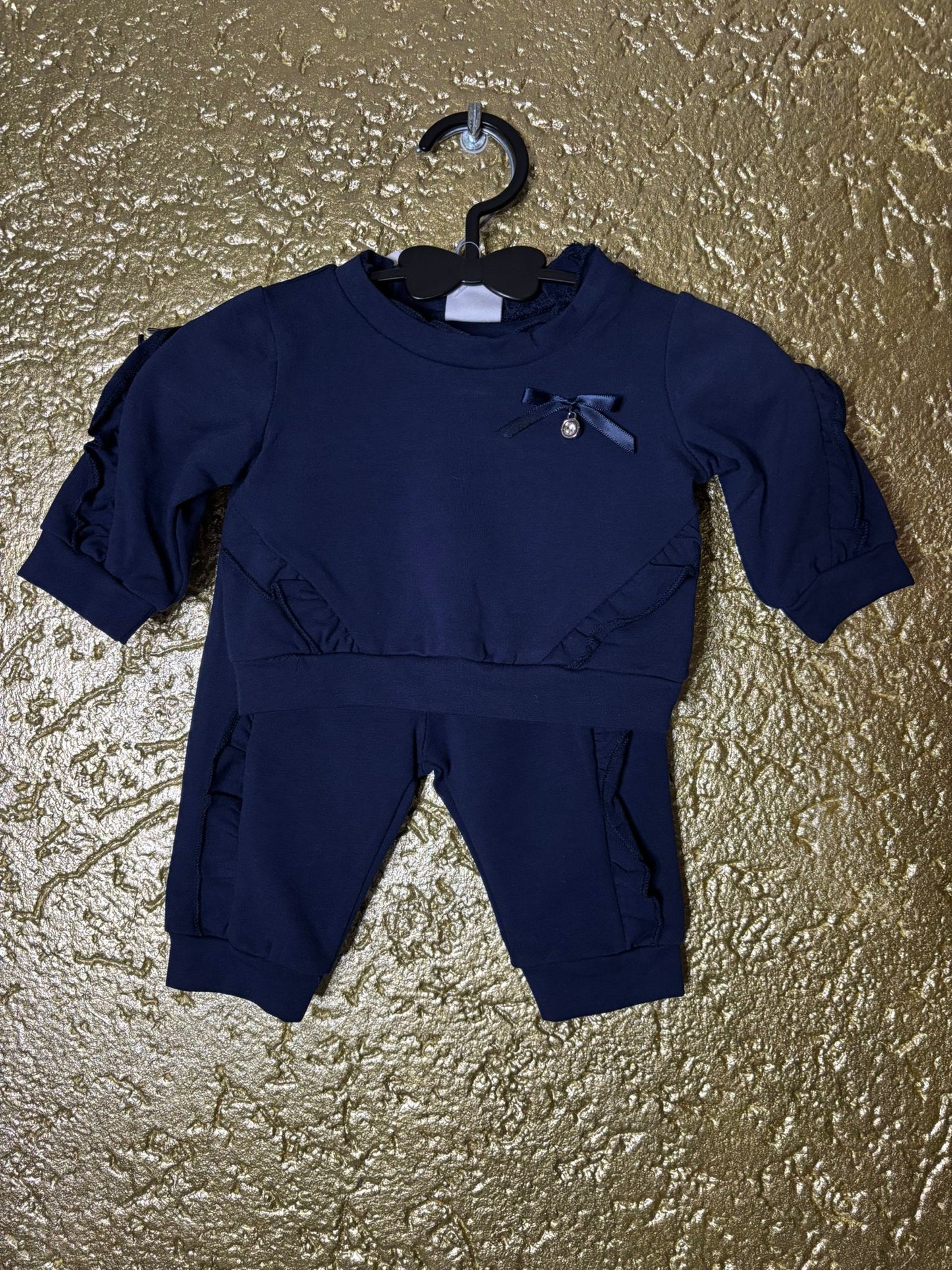 ruffle set