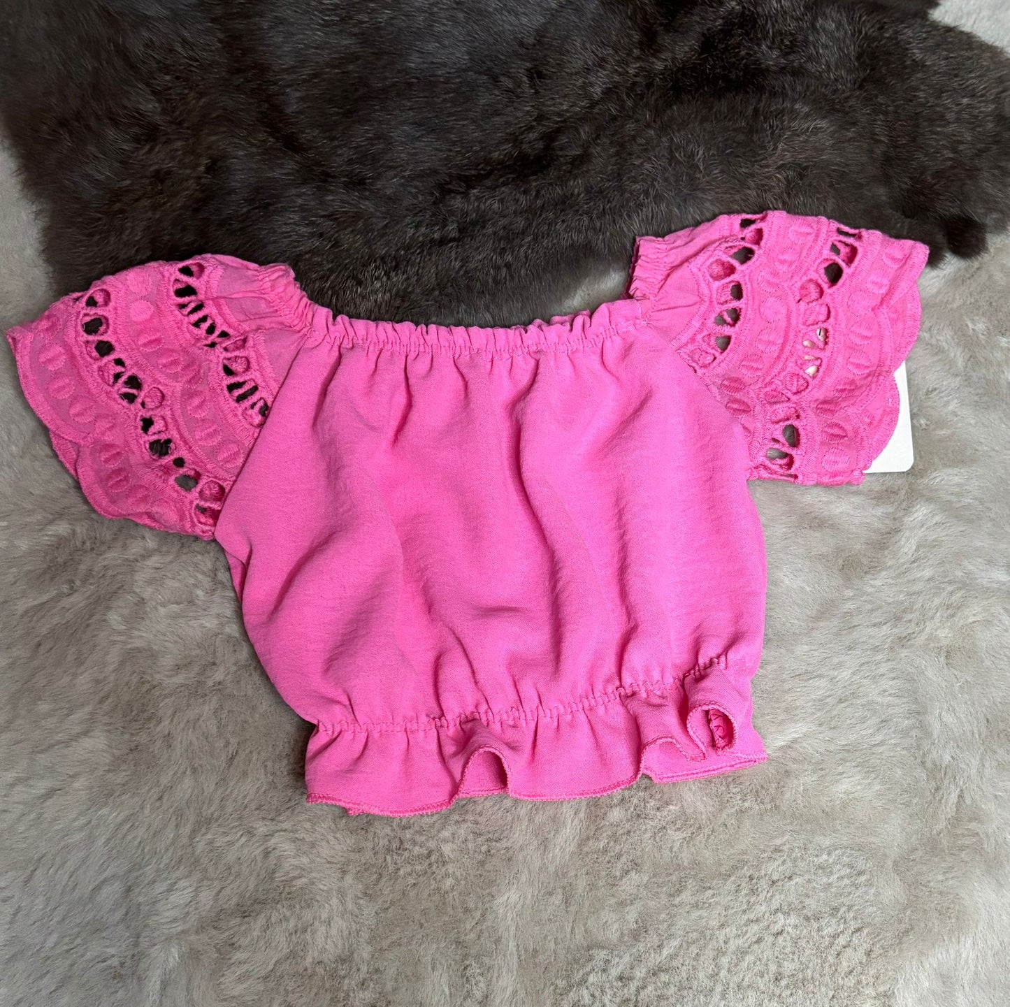 Sweet lace summer top fuchsia