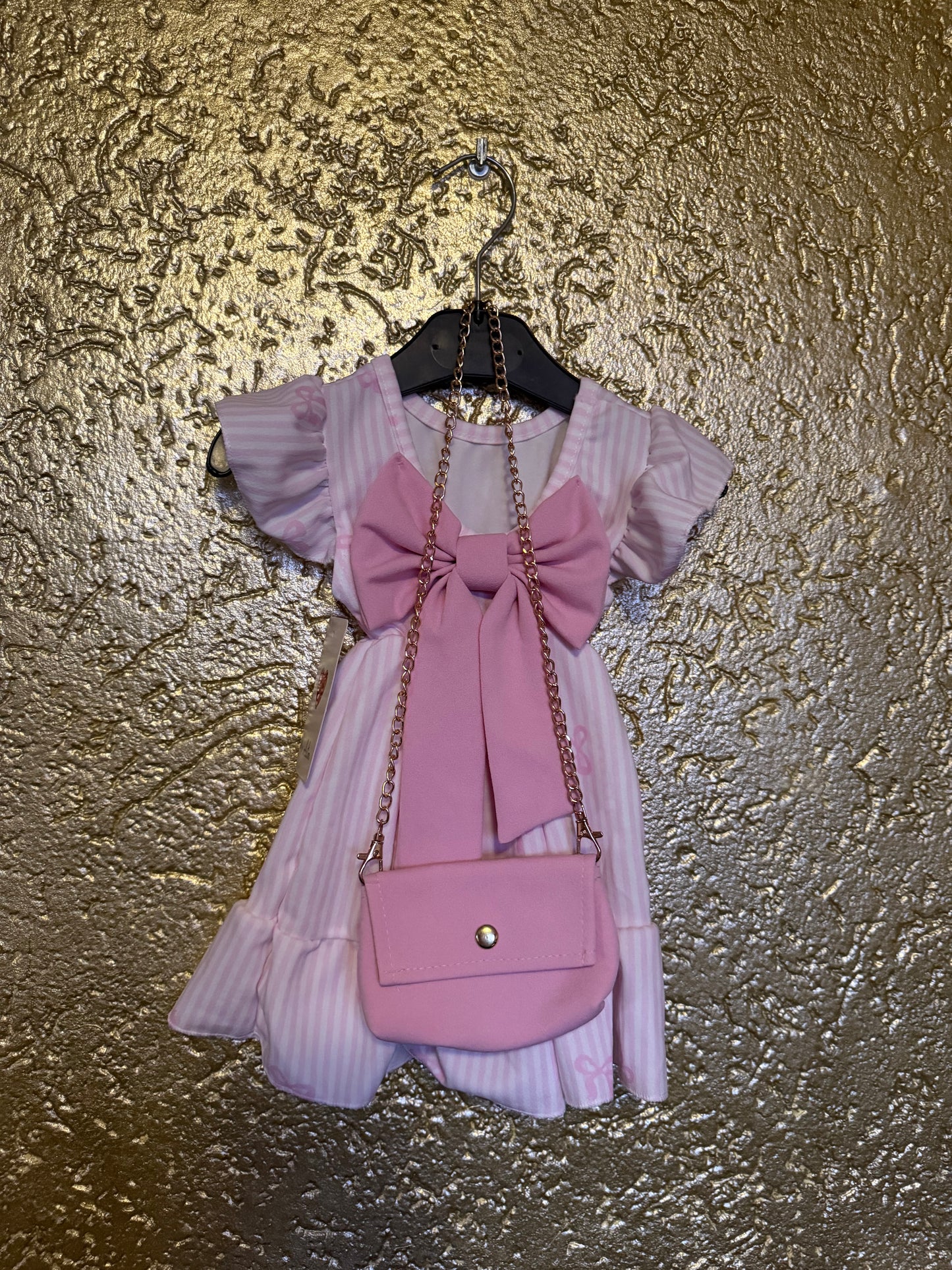 Bow dress