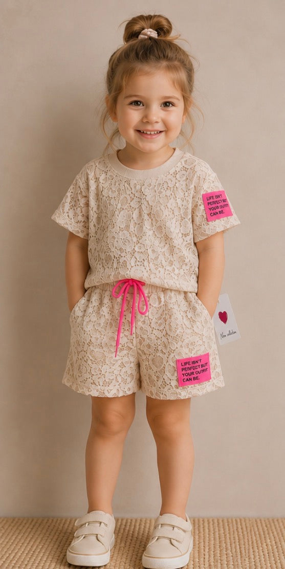 Trendy lace set beige