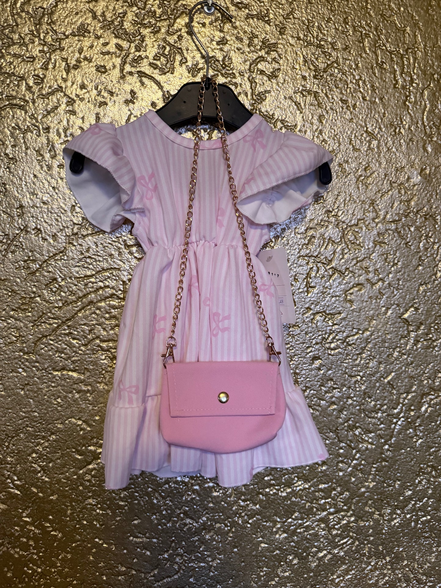 Bow dress