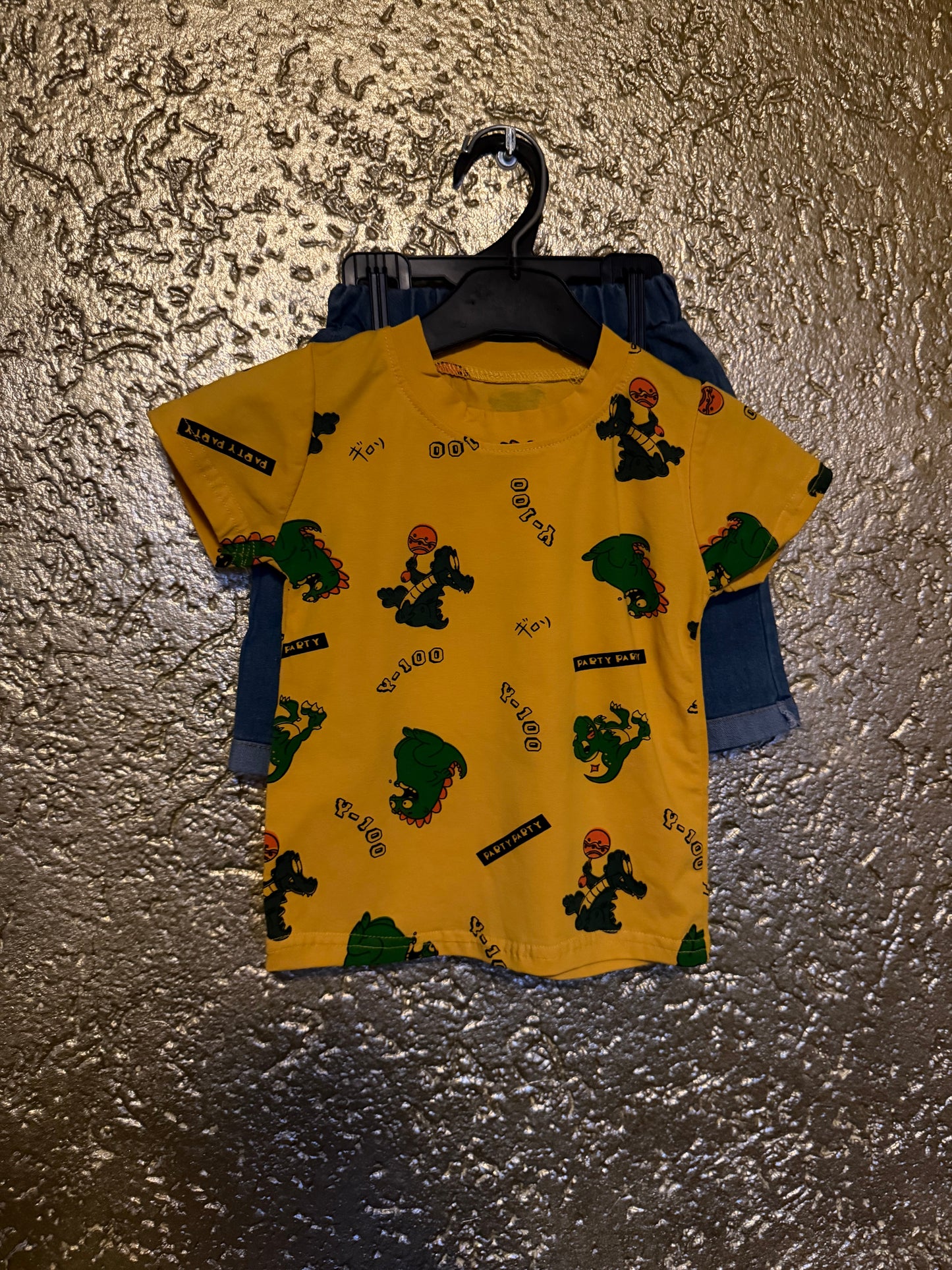 Dino set yellow