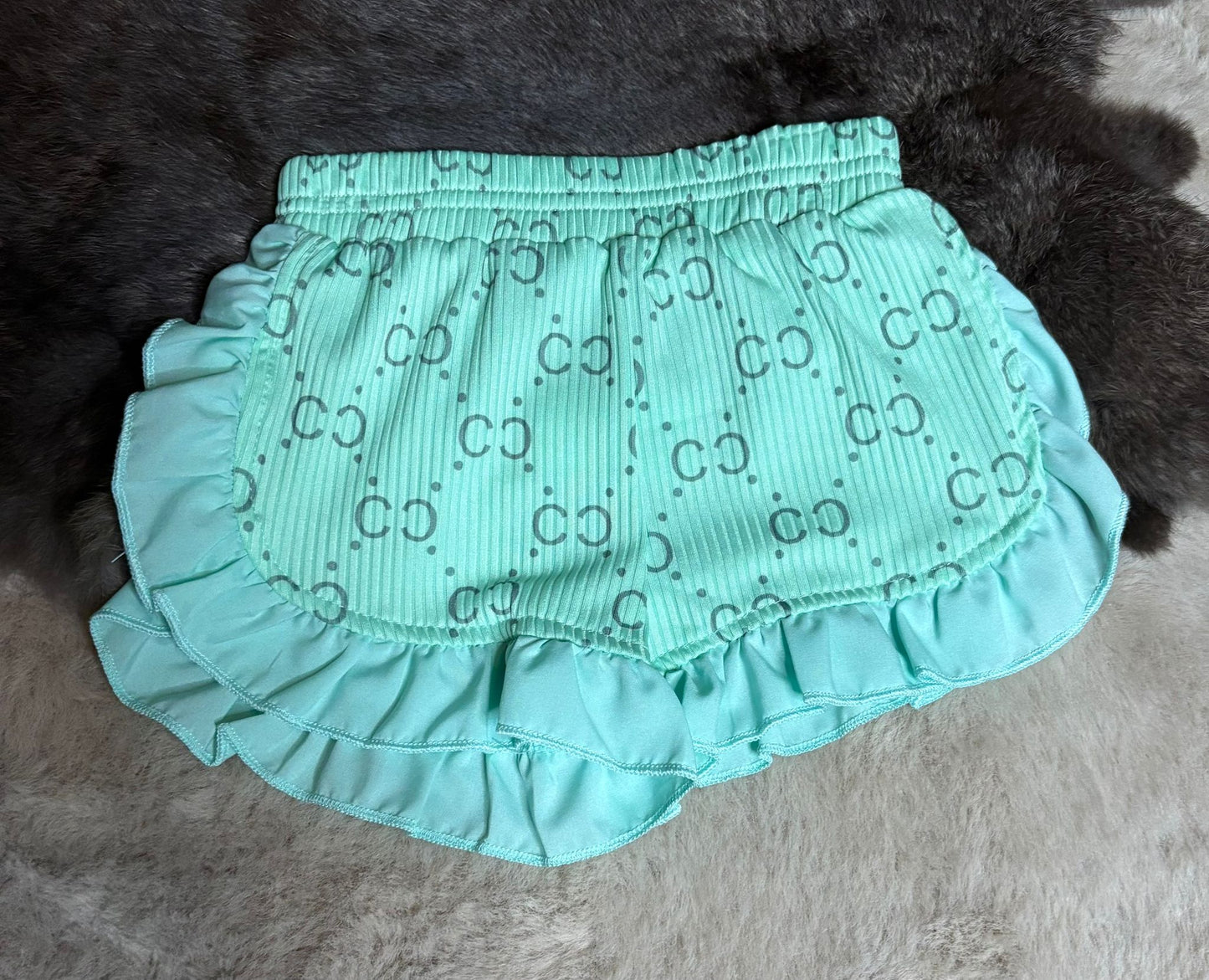 CC short turqouise