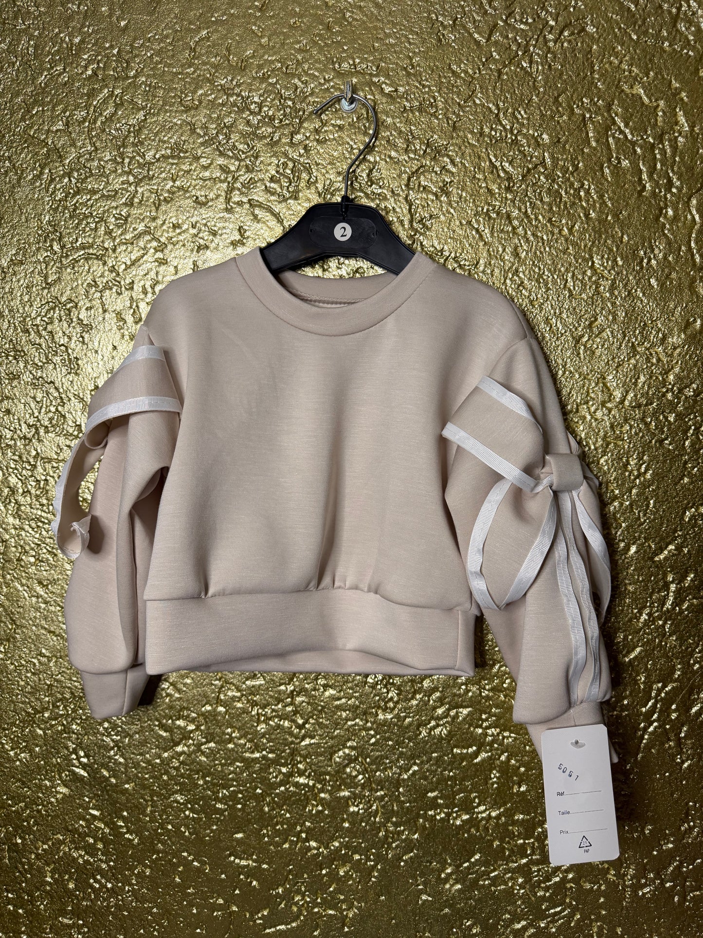 Ivory Bow lounge set