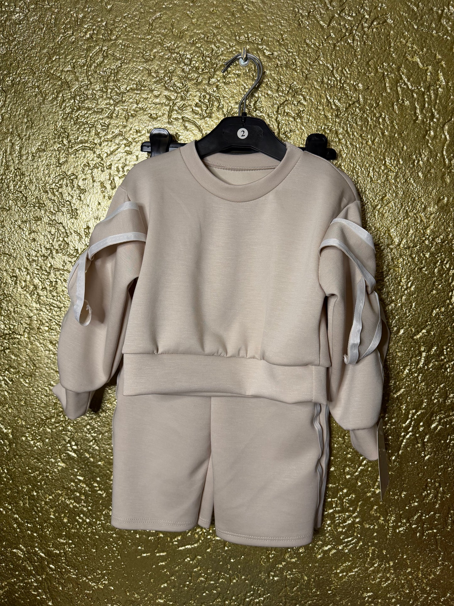 Ivory Bow lounge set