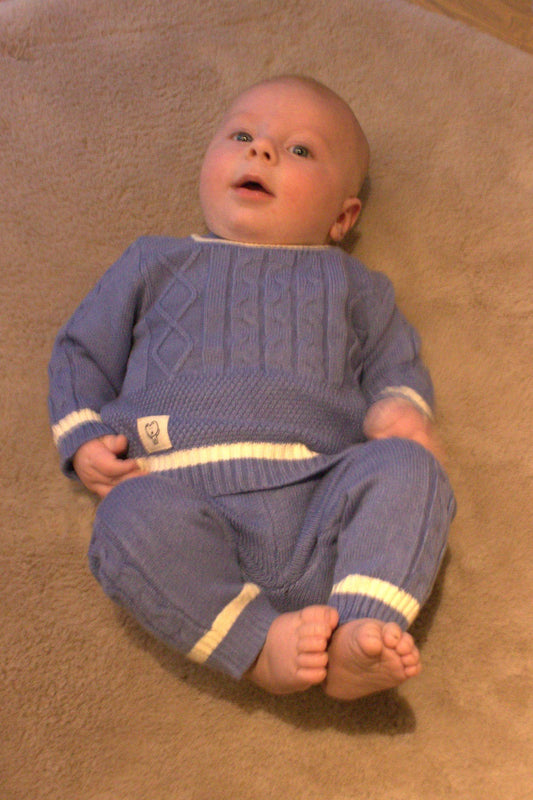 knitted set blue