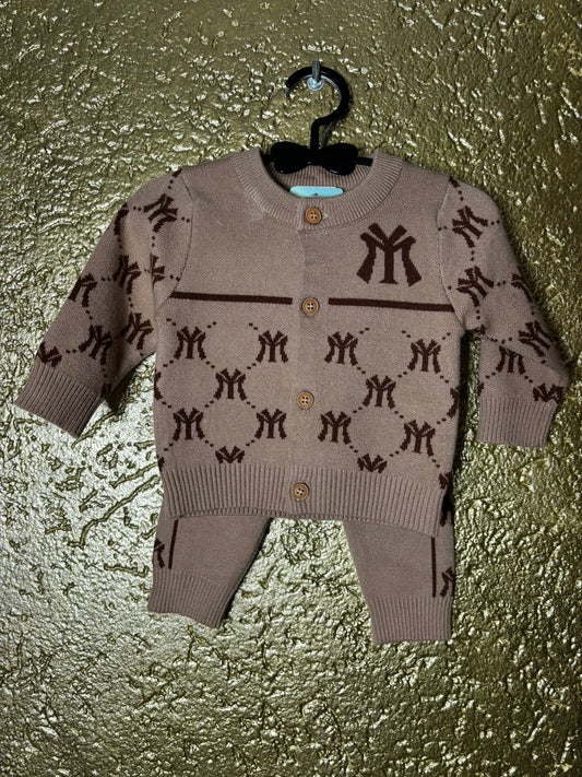 NY set brown