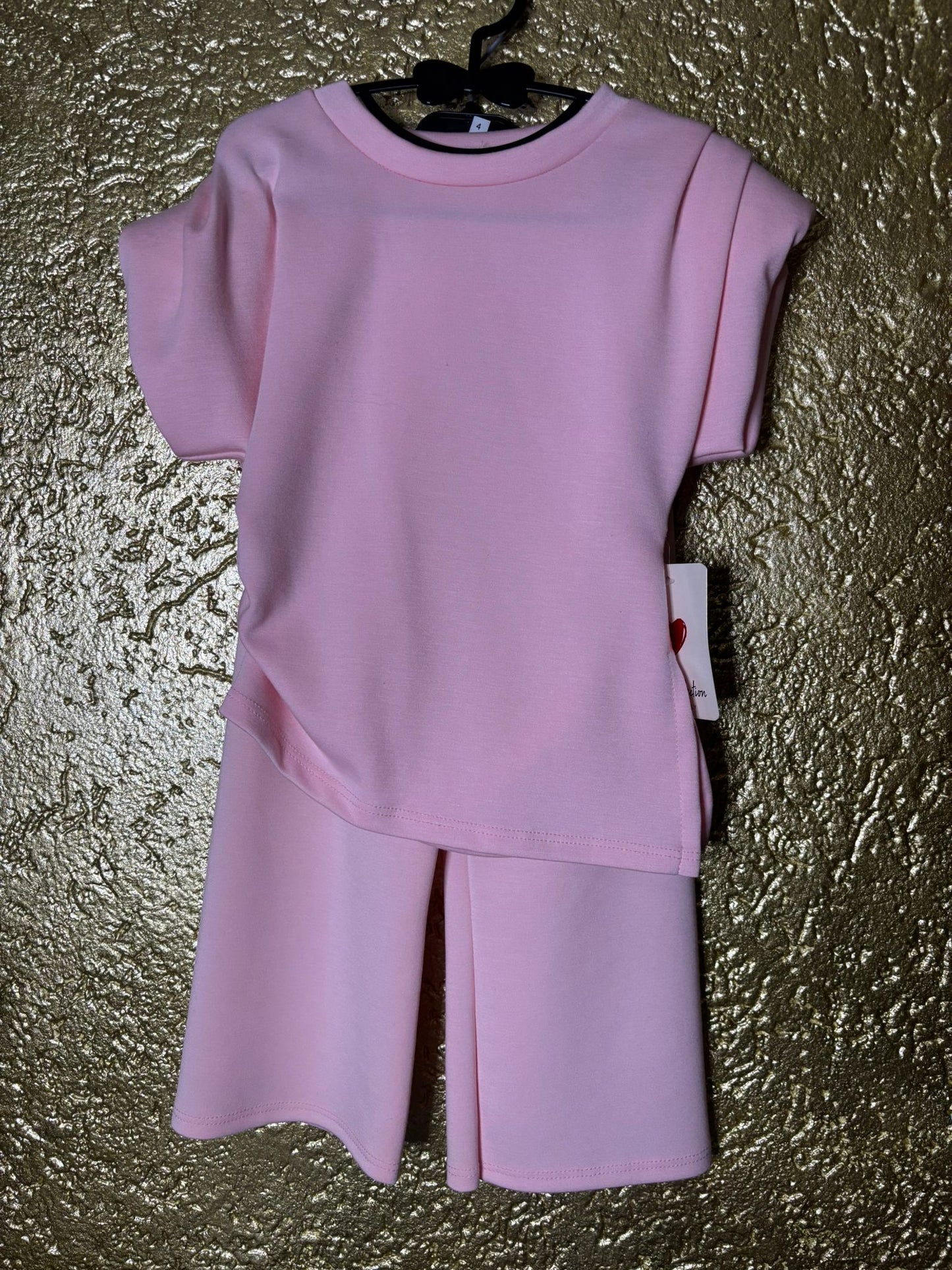 UKKI set pink